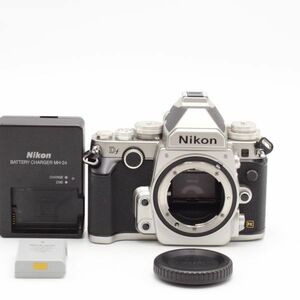 【新品級】 Nikon Df シルバー ボディ ニコン #3168