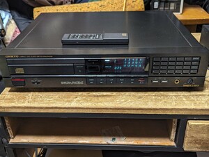 ONKYO CDプレーヤー　C-501X 再生可　保証なし