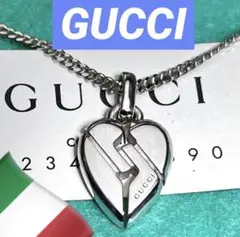 美品　GUCCI ハートノットネックレス