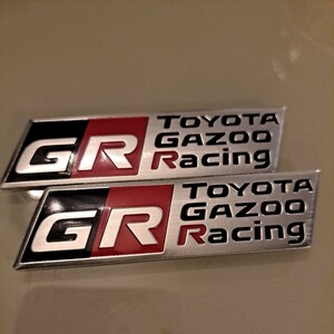 GR GAZOO RACING アルミ製ステッカー　2枚セット　シルバー　未使用