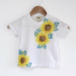 子供服 キッズTシャツ 110サイズ ホワイト ひまわり柄 Tシャツ ハンドメイド 手描きTシャツ 花柄 夏 プレゼント