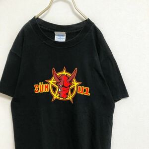 【廃盤】sum41 バンドTシャツ メンズ ブラック S 古着 デザインTシャツ サム41 ロックTシャツ デザインTシャツ 黒 デカロゴ ビッグロゴ