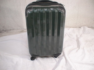 2525　黒・緑 TSAロック付　スーツケース　キャリケース　旅行用　ビジネストラベルバック
