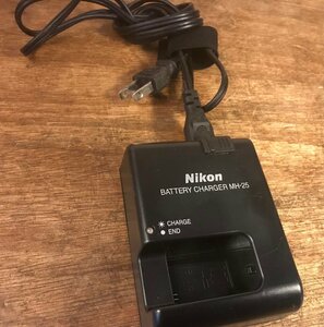 SS-2837■送料込■Nikon BATTERY CHARGER MH-25 充電器 カメラ 1305006382G レトロ アンティーク 168g●ジャンク扱い/くATら