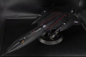 Revell 1/48 アメリカ空軍 SR-71 ブラックバード 組立塗装済完成品