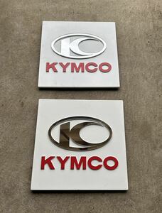 KYMCO 看板　リヤエンブレム マーク　看板　2つまとめ売り　