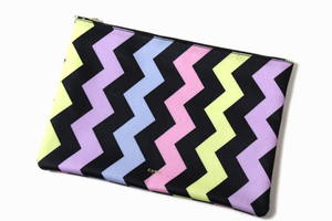 CANDI TOKYO キャンディートーキョー ◆ クラッチバッグ 黒マルチ ☆未使用!! 定価￥9720☆ ポーチ POUCH CLUTCH big gizagiza ◆C2