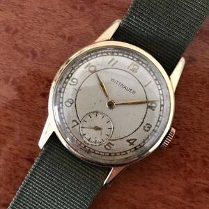 ハンサム！【 WITTNAUER 】10K RollGold 手巻き ウィットナー ロンジン REVUE社製の手巻きムーブメントCal.11TN LONGINES