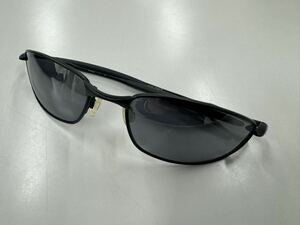 送料込み 中古美品 オークリー サングラス OAKLEY ウィスカー 05-715 メタルフレーム