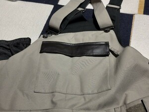 スノーボード！AAhardwear！サロペット！高性能！スキー！ガレ