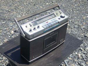 『ソニー FM／AMラジオ付カセットレコーダー CF-2550』日本製 ラジカセ 昭和レトロ SONY