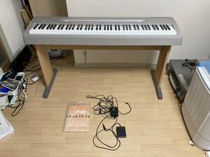 YAMAHA ヤマハ　電子ピアノ　88鍵盤 P-60S　直接引き取りのみ フットスイッチ 楽譜 サービス