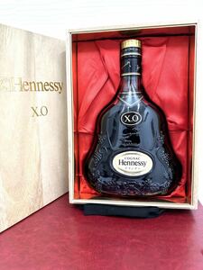 Hennessy XO ヘネシー　金キャップ　ブランデー クリアボトル　700ml 40% 木箱入り