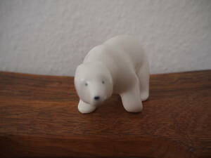 アラビア Arabia シロクマ Polar Bear Richard Lindh 北欧