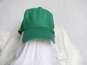 帽子　　キャップ　　グリーン　　夏用　　メッシュ地　　フリーサイズ　　　美品