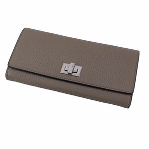 【中古】 Fendi フェンディ 長財布 ピーカブー コンチネンタルウォレット 23026060 NT