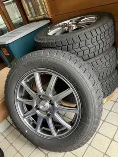 美品 スタッドレスタイヤ アルミホイール４本セット 185/60R15