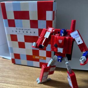 INFOBAR OPTIMUS PRIME (NISIKIGOI) 「トランスフォーマー」 au×TRANSFORMERS PROJECT タカラトミー オプティマスプライム コンボイ 携帯