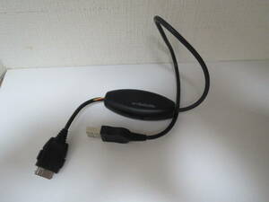 ジャンク品 NTT DoCoMo ドコモ FOMA 充電機能付USB接続ケーブル 02