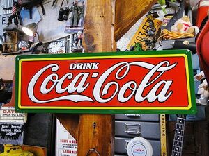 コカ・コーラ クラシックロゴ・レクタングルのエンボス・ティンサイン アメリカ雑貨 アメリカン雑貨 サインプレート