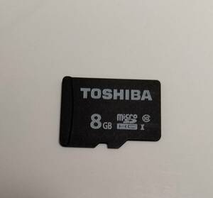 東芝 マイクロSDカード　8GB 