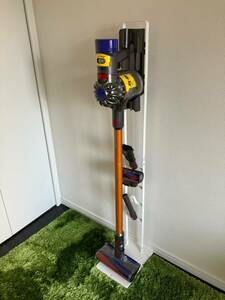  ダイソン Dyson　掃除機　収納器具つき