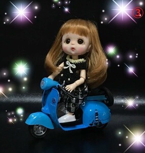 オビツ１１ ドール 人形 カスタムドール 撮影用 ロードバイク スクーター ブルー B220946-3