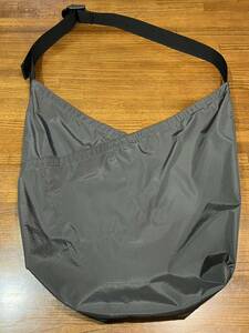 hobo ホーボー AZUMA NYLON RIPSTOP SHOULDER BAG GREY Mサイズ　ショルダーバッグ グレー NYLON RIPSTOP リップストップ生地