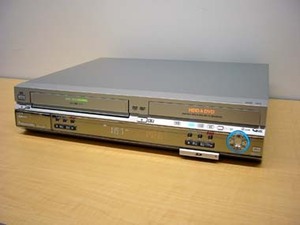 動作品 【DMR-EH70V　完動品　簡単にダビングOK　安心商品です。VHSの簡単ダビング