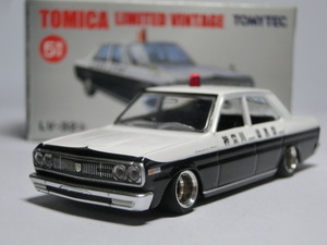 TOMYTEC トミカリミテッドヴィンテージ LV-32b 5周年 日産 ニッサン セドリック パトカー(神奈川県警)カスタム加工 深リム加工品 箱付