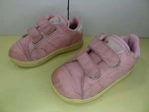 全国送料無料レア !!アディダス adidas 名作スタンスミス 子供靴キッズベビー女の子 ピンク色レザータイプ素材スニーカーシューズ 13cm