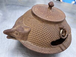 南部鉄器 たぬき　ぶんぶく茶釜 灰皿　煎茶道具 鉄器 アンティーク　狸　縁起物　置物 喫煙グッズ 香炉等昭和レトロ インテリア