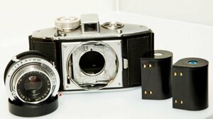 Agfa Apotar F3.5/55mm 【Agfa Karat35】とM42専用マウントアダプター【M42マウントレンズ】【改造レンズ】