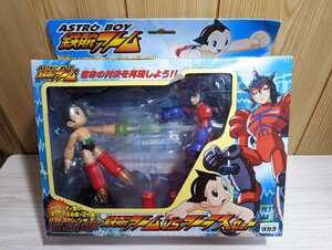 新品★廃盤　鉄腕アトム　vs アトラス　セット　リアルアクションフィギュア　ASTROBOY　手塚治虫　メトロシティヒーロー