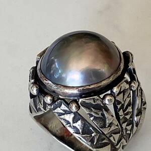 グレーのマベパールの指輪 サイズ11 銀製 作家物
