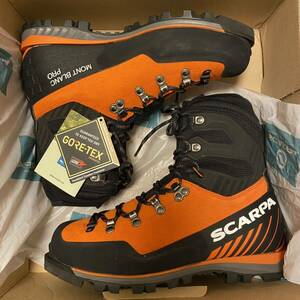 「送料無料」未使用品　SCARPA スカルパ　モンブラン　プロ　GTX EU41 ゴアテックス　登山靴　(スポルティバ　ネパール　エボ　モンベル)