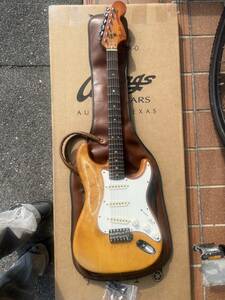 FENDER ストラトキャスター 79年 フェンダー　スキャロップ