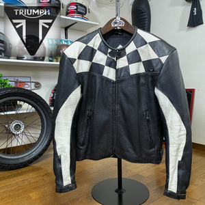 ☆TRIUMPH トライアンフ パンチングレザージャケット ブラック&ホワイト/54（XL相当）3点プロテクター◆ メッシュ シングルライダース