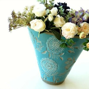 花瓶 花びん フラワーベース 陶器 花器 おしゃれ 口が広い 大きな 大きい レトロ アンティーク 花入れ クラシックなベース ラグーンブルー