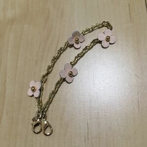 新品 アンテプリマ バッグチャーム ストラップ お花