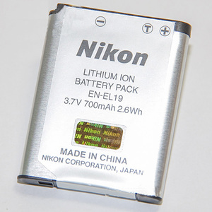 新品 EN-EL19 純正 Nikon ニコン バッテリー MH-66 日本語　ケース付