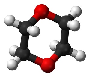 1,4-ジオキサン ＞99% 800ml C4H8O2 環状エーテル 有機溶媒 有機化合物標本 化学薬品