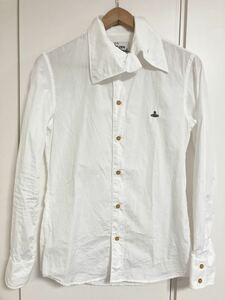 Vivienne Westwood（ヴィヴィアンウエストウッド）の長袖シャツ　白　ホワイト　送料無料　44サイズ