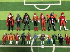 編集中　ウルトラマン　仮面ライダーなど　ソフビ人形