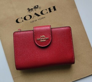 【新品】コーチ　COACH 新作　二つ折り財布　レッド