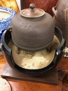茶道具　風炉　茶器　火鉢　茶釜　中古
