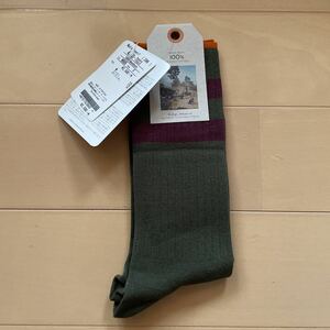 送料込み　新品タグ付き　ヌーディージーンズ Nudie JeAns ソックス 靴下 AMUNDSSON SPORT SOCKS カーキ色　送料無料