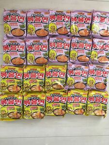 日清食品　ポックンミョン　焼きそば　韓国