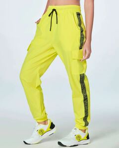 【正規品・新品】Mサイズ★ZUMBA・ズンバ★Dance Breathe High Waisted Repeat Cargo