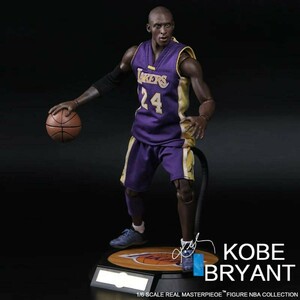 海外　限定品　送料込み 新品　コービー・ブライアント　NBA　KOBE BRYANT　1:6 Scale Real Masterpiece フィギュア　在庫希少